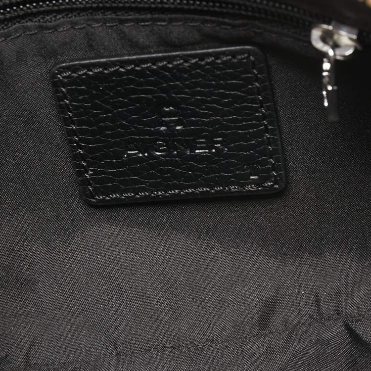 Pre Owned Aigner Black Leather Top Zip Baguette 