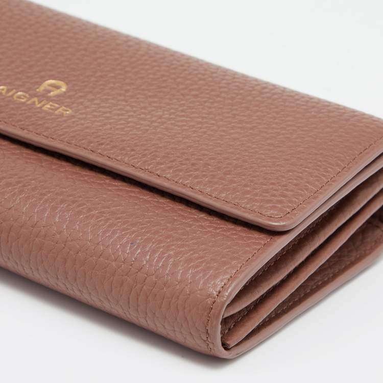 مملوكة مسبقًا Aigner Brown Leather Flap Continental Wristlet Wallet