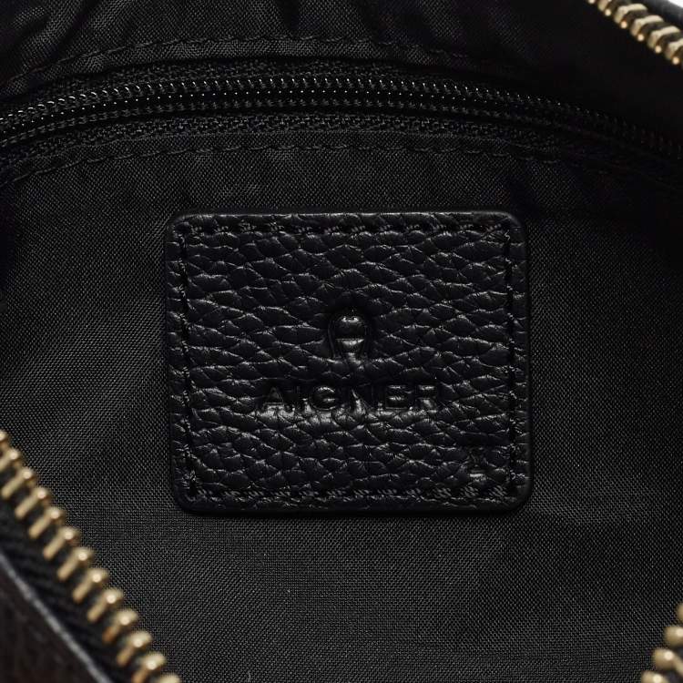 Pre Owned Aigner Black Leather Buckle Baguette Bag
