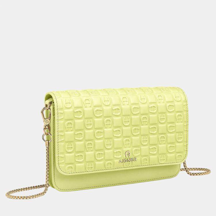 Pre Owned Aigner Fresh green shiny light gold Metal Fashion Wallet on Chain Fresh Green
