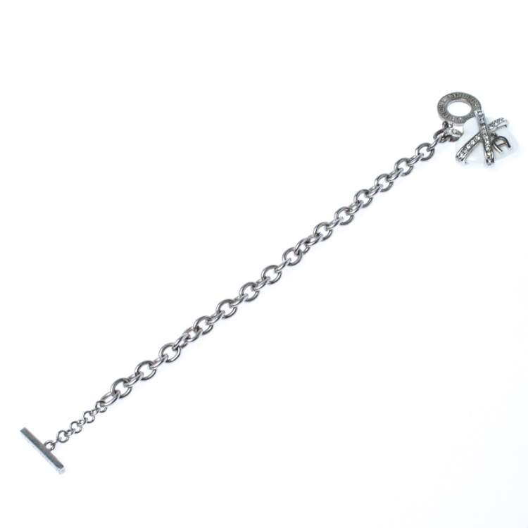 مملوكة مسبقًا Aigner Crystal Resin Heart Charm Silver Tone Toggle Bracelet