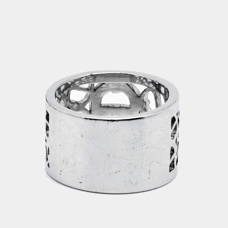 Pre Owned Aigner Crystals SIlver Tone Ring Size 58
