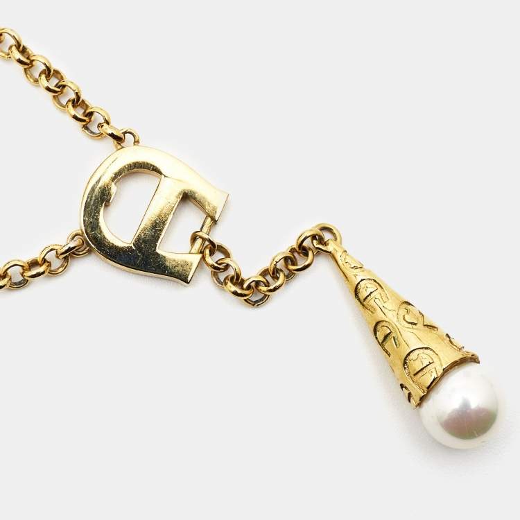 Pre Owned Aigner Crystal Faux Pearl Gold Tone Necklace Set