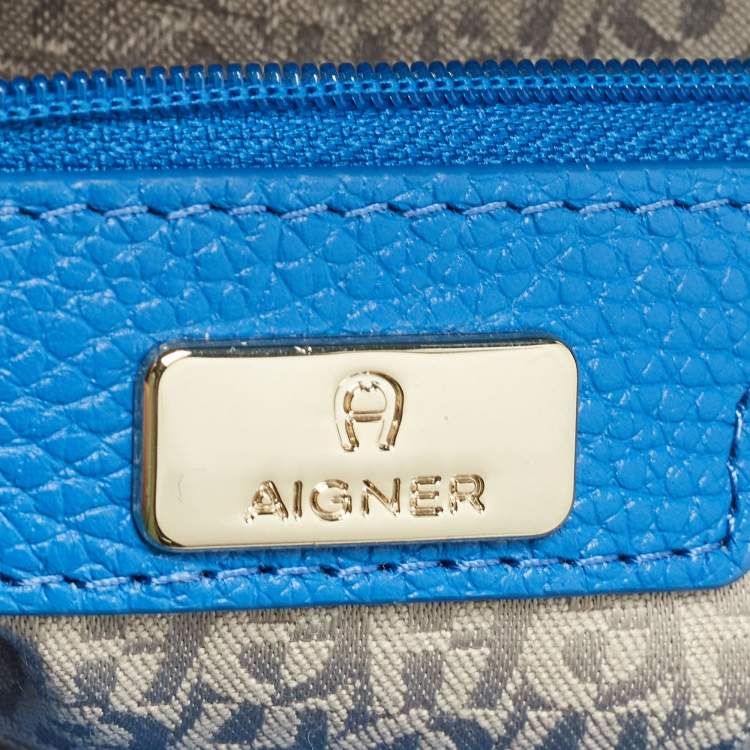 Pre Owned Aigner Blue Textured Leather Genoveva Shoulder Bag 