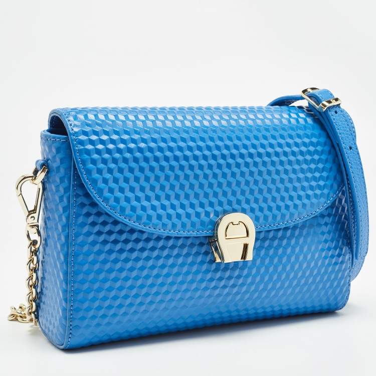 Pre Owned Aigner Blue Textured Leather Genoveva Shoulder Bag 