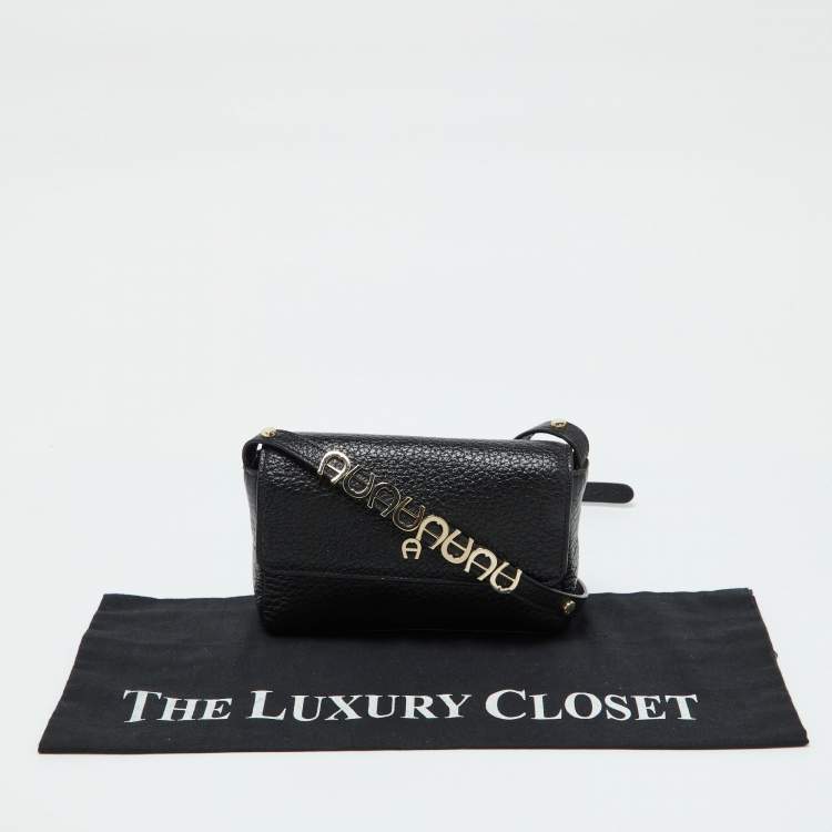 مملوكة مسبقًا Aigner Black Leather Flap Crossbody Bag