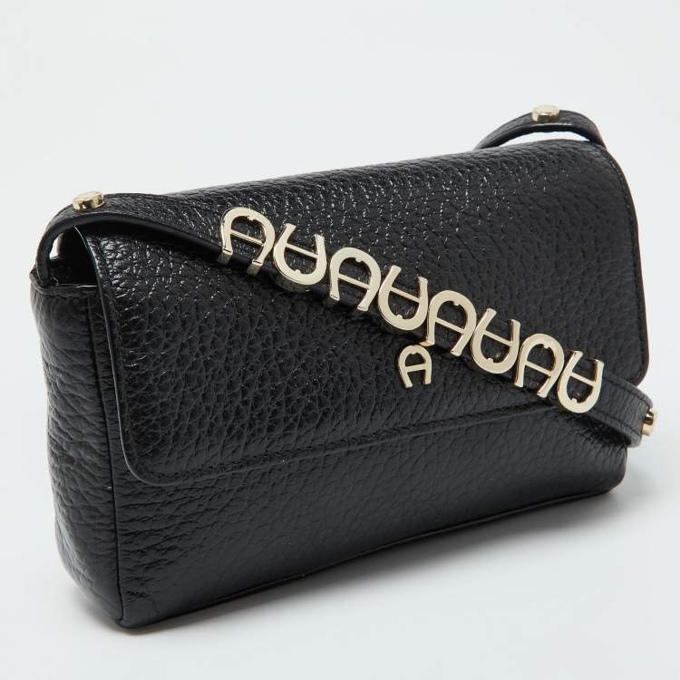 مملوكة مسبقًا Aigner Black Leather Flap Crossbody Bag