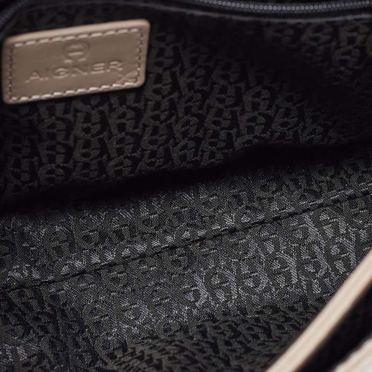 Pre Owned Aigner Beige Embossed Leather Flap Chain Crossbody Bag