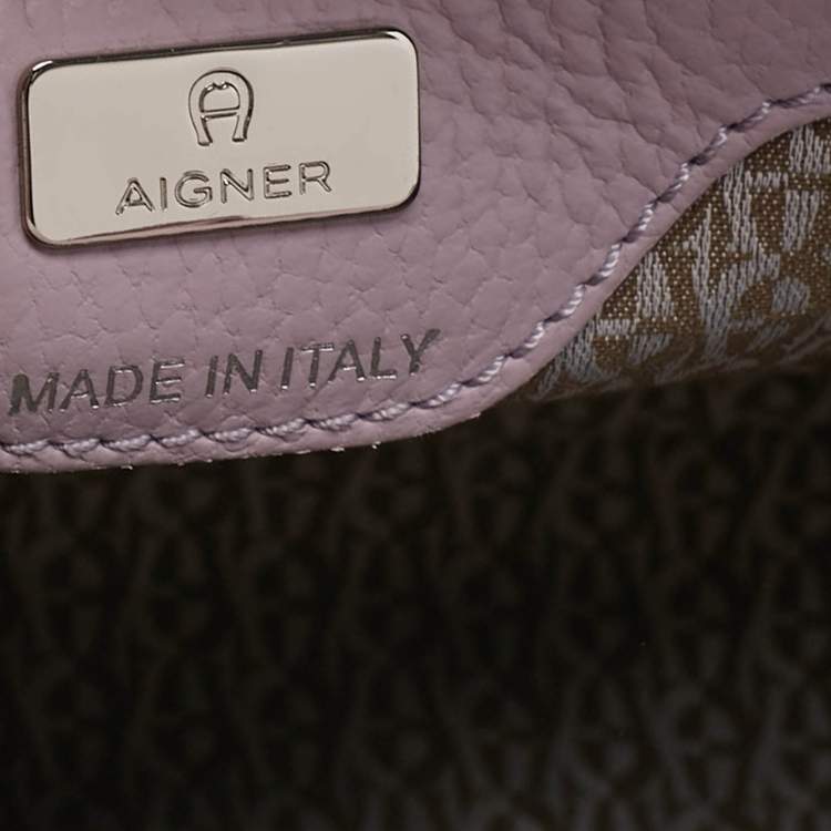 Pre Owned Aigner Light Lilac Leather Cybill Tote