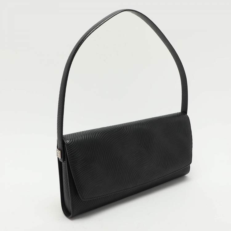 Pre Owned Aigner Black Textured Leather Flap Shoulder Bag
