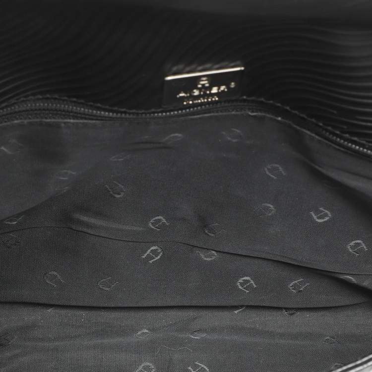 Pre Owned Aigner Black Textured Leather Flap Shoulder Bag