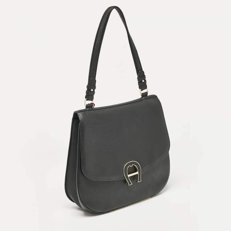Pre Owned Aigner Black Leather Pina Top Handle Bag