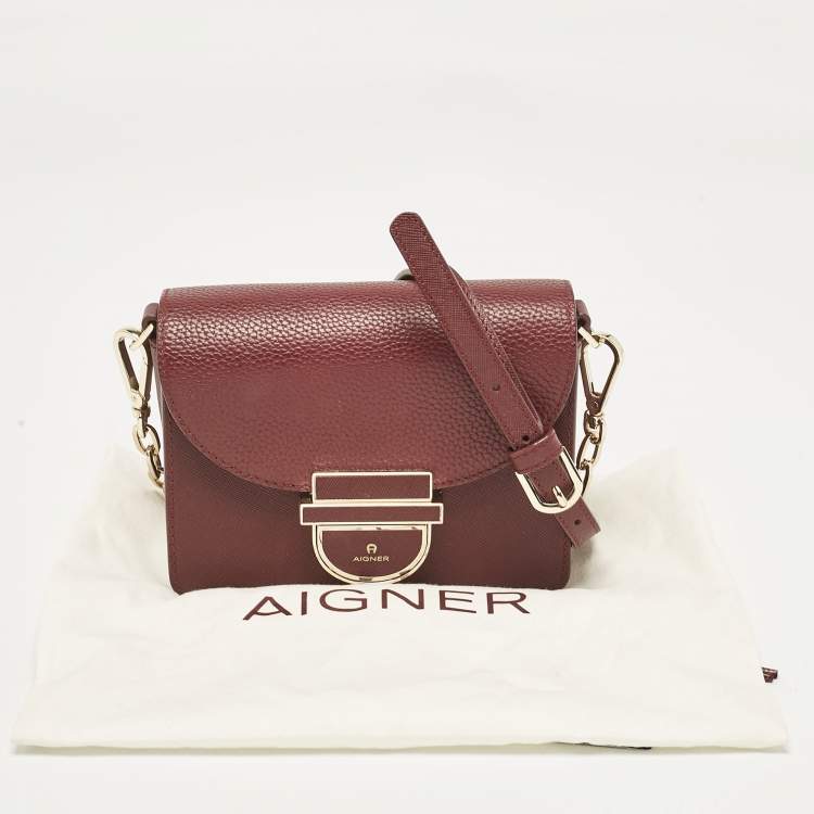 Pre Owned Aigner Burgundy Leather Flap Crossbody Bag
