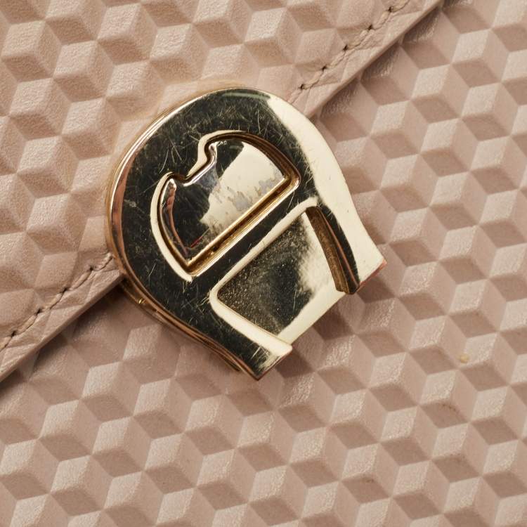 Pre Owned Aigner Old Rose Textured Leather Small Genoveva Top Handle Bag