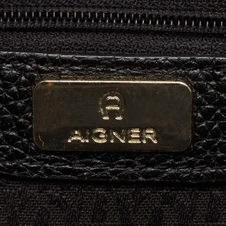 Pre Owned Aigner Black Leather Flap Shoulder Bag