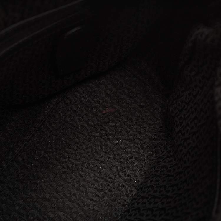 Pre Owned Aigner Black Grained Leather Cybill Tote