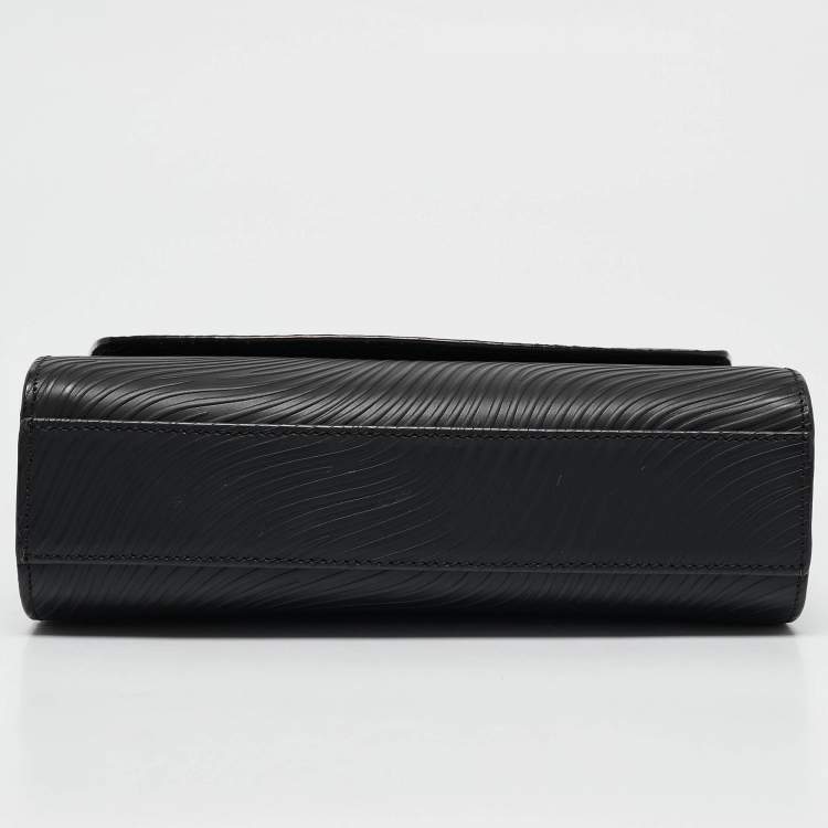 Pre Owned Aigner Black Textured Leather Flap Top Handle Bag