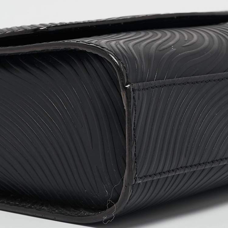 Pre Owned Aigner Black Textured Leather Flap Top Handle Bag