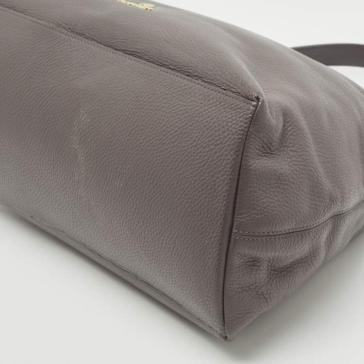 Pre Owned Aigner Grey Leather Zip Hobo