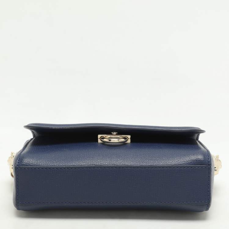 Pre Owned Aigner Navy Blue Leather Grazia Crossbody Bag