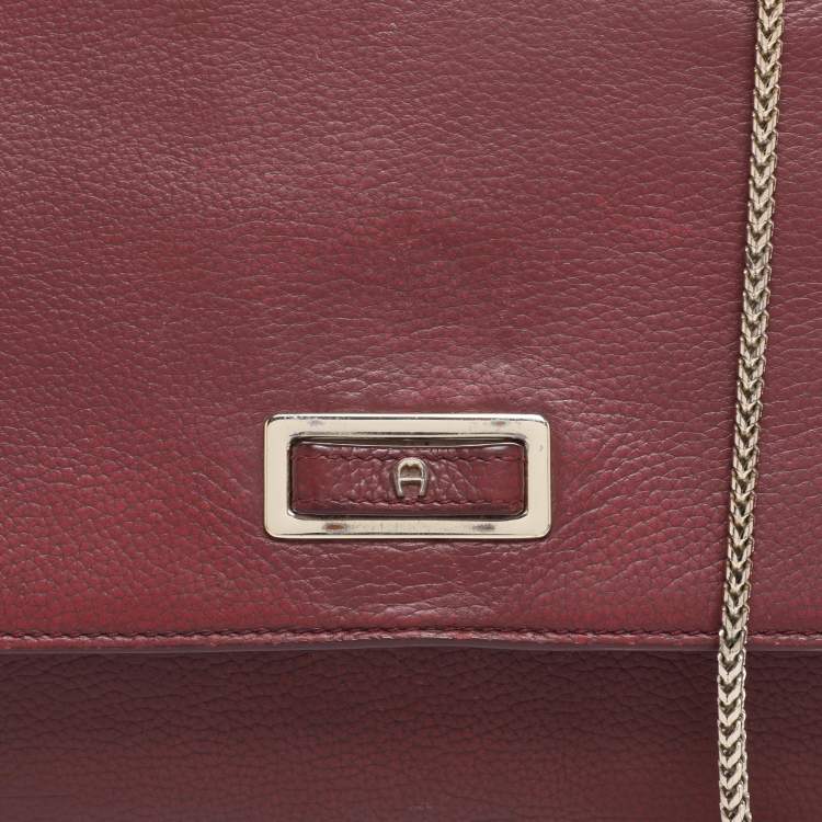 Pre Owned Aigner Burgundy Leather Flap Isabella Top Handle Bag