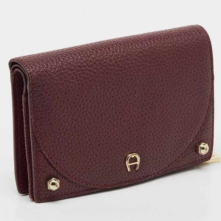 Pre Owned Aigner Burgundy Leather Diadora Compact Wallet