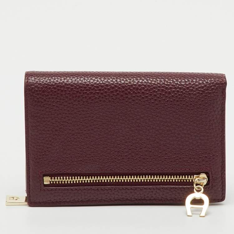 Pre Owned Aigner Burgundy Leather Diadora Compact Wallet