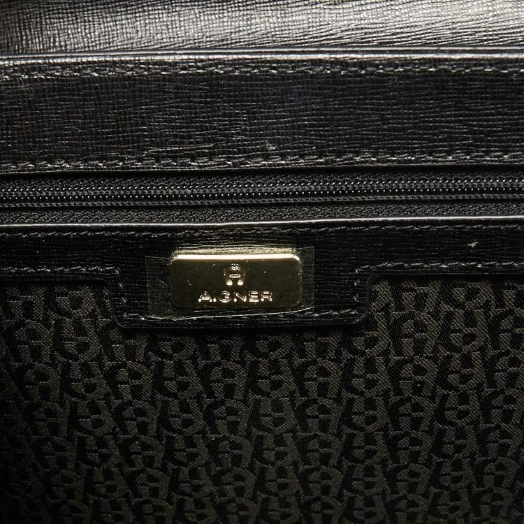 مملوكة مسبقًا Aigner Genoveva Black/White Printed Leather Shoulder Bag