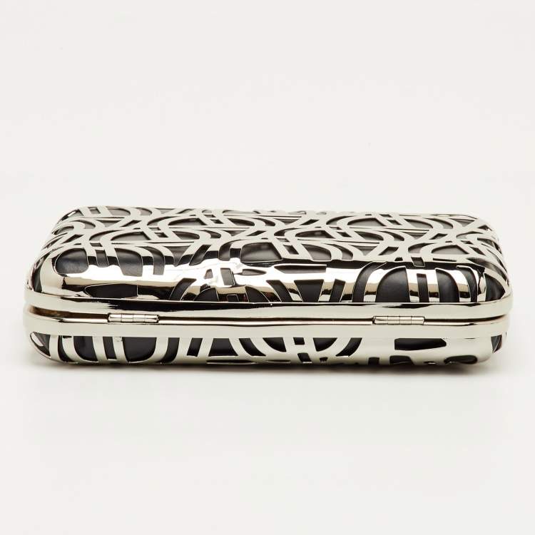 مملوكة مسبقًا Aigner Tesora Black Leather and Metal Cut-Out Minaudiere Chain Clutch