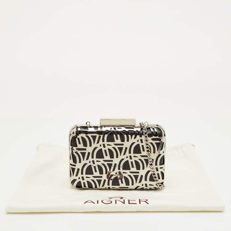 مملوكة مسبقًا Aigner Tesora Black Leather and Metal Cut-Out Minaudiere Chain Clutch