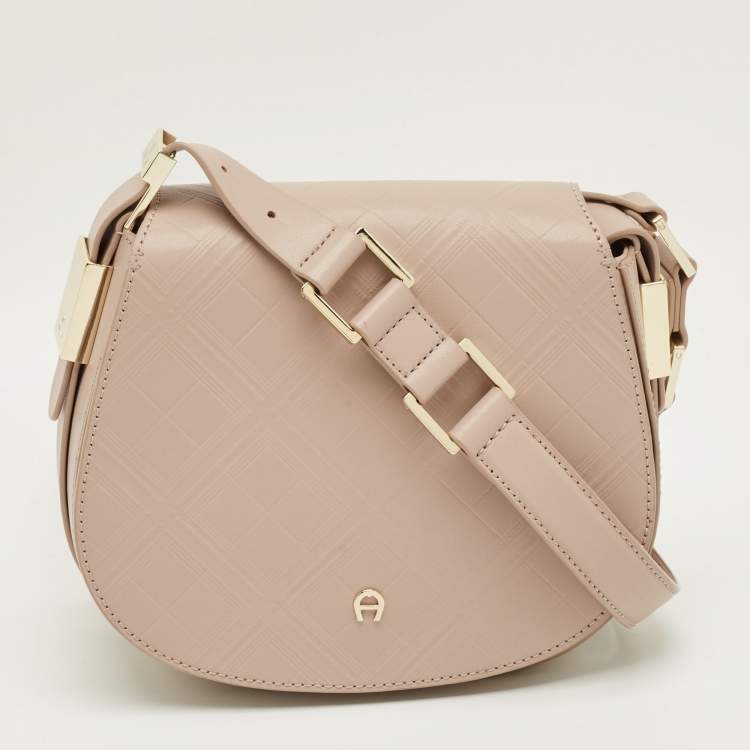 Pre Owned Aigner Vittoria Old Rose Embossed Leather Shoulder Bag