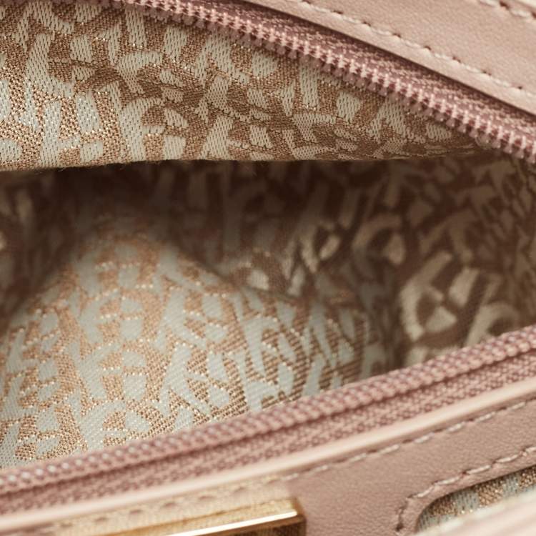 Pre Owned Aigner Vittoria Old Rose Embossed Leather Shoulder Bag
