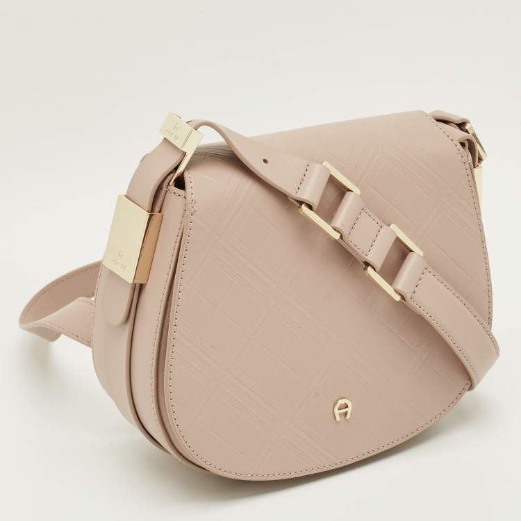 Pre Owned Aigner Vittoria Old Rose Embossed Leather Shoulder Bag