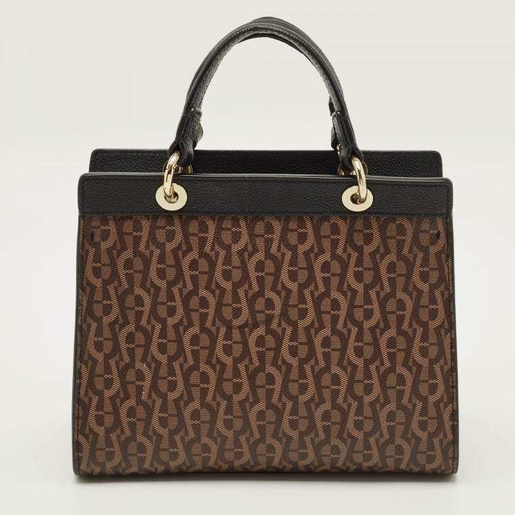 Pre Owned Aigner Carol Brown/Black Signature Coated Canvas Top Handle Bag