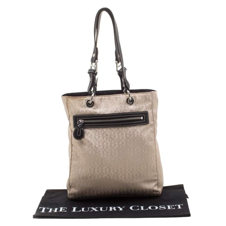 Pre Owned Aigner Beige/Black Signature Fabric Tote