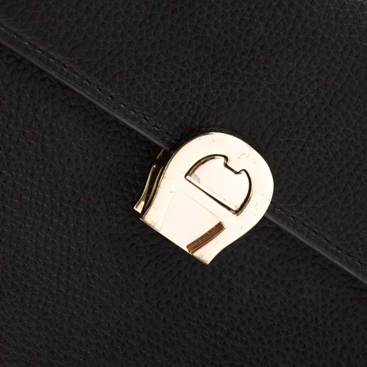 Pre Owned Aigner Black Leather Genoveva Top Handle Bag