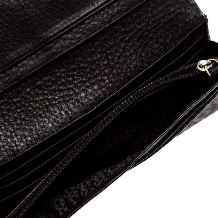 Pre Owned Aigner Brown Signature Coated Canvas Continental Wallet