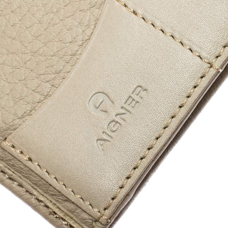 Pre Owned Aigner Ivory Leather Flap Compact Wallet