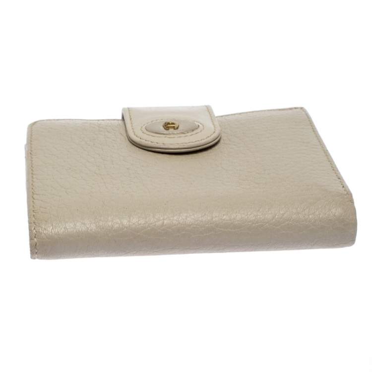 Pre Owned Aigner Ivory Leather Flap Compact Wallet
