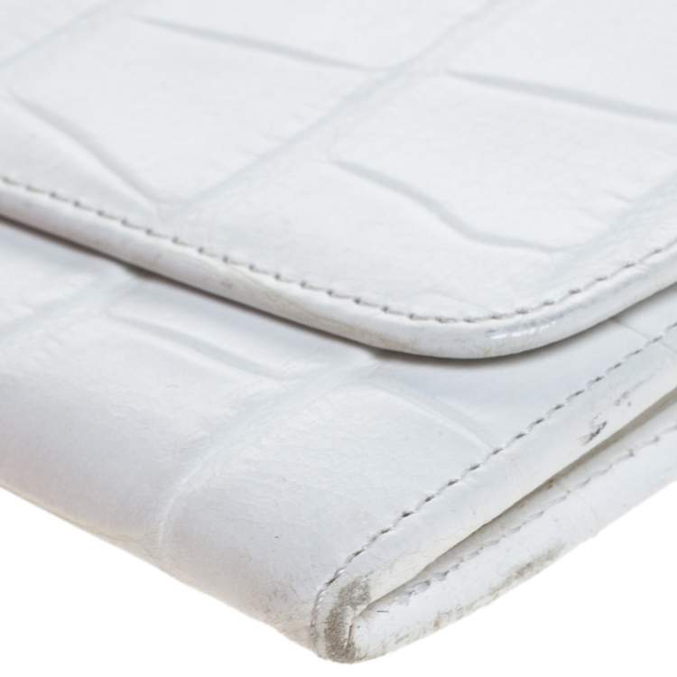 Pre Owned Aigner White Croc Embossed Continental Wallet