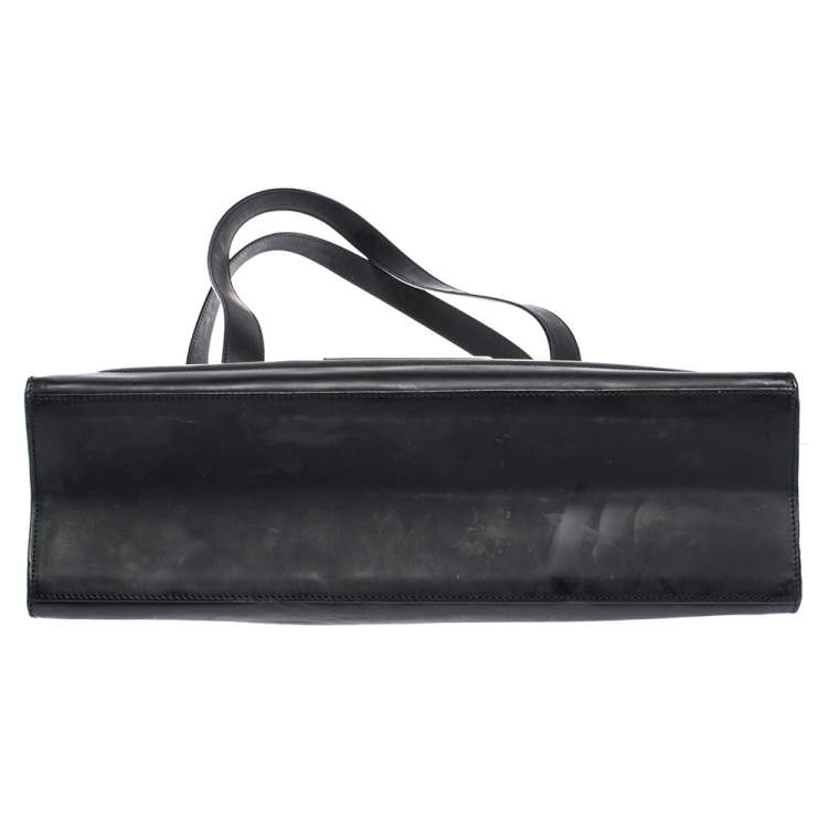 Pre Owned Aigner Black Matt Leather Logo Plaque Zip Tote