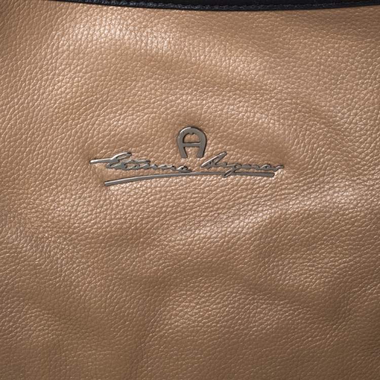 Pre Owned Aigner Beige/Black Leather Hobo