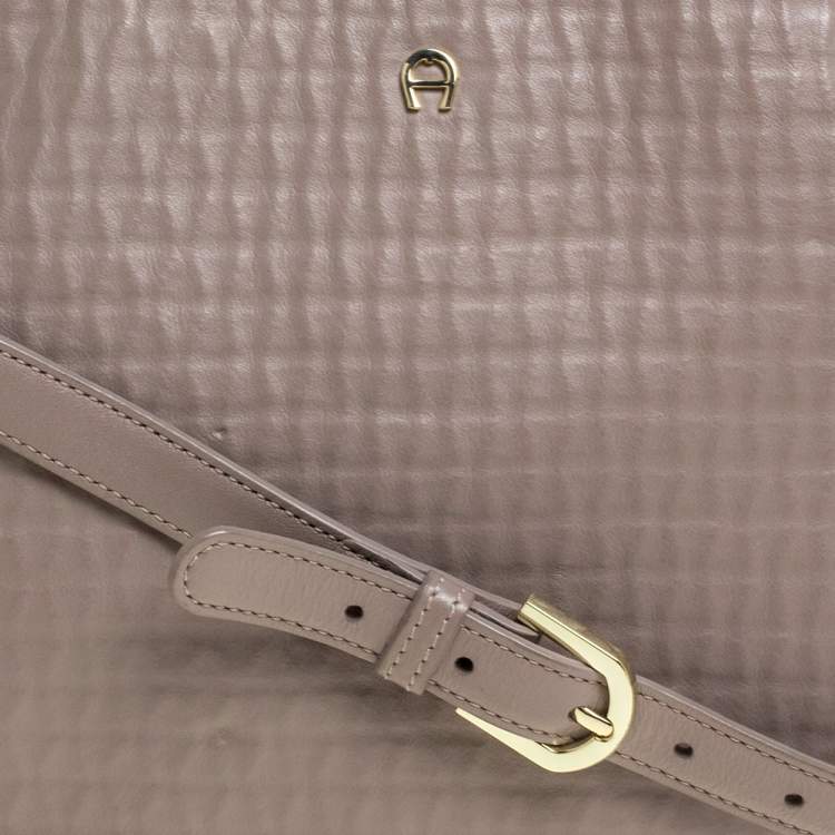 Pre Owned Aigner Grey Leather Middle Zip Tote
