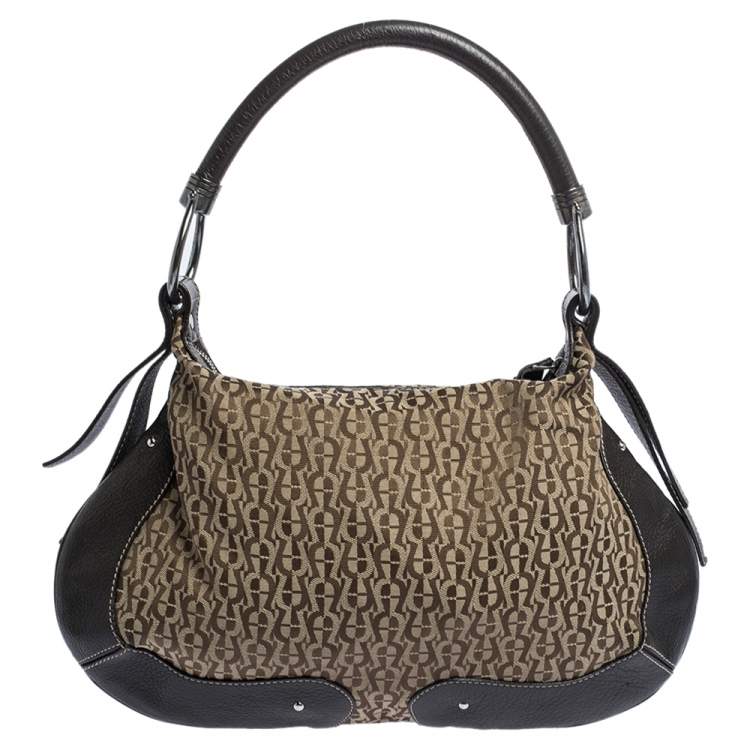 مملوكة مسبقًا Aigner Brown Signature Canvas and Leather Zip Hobo