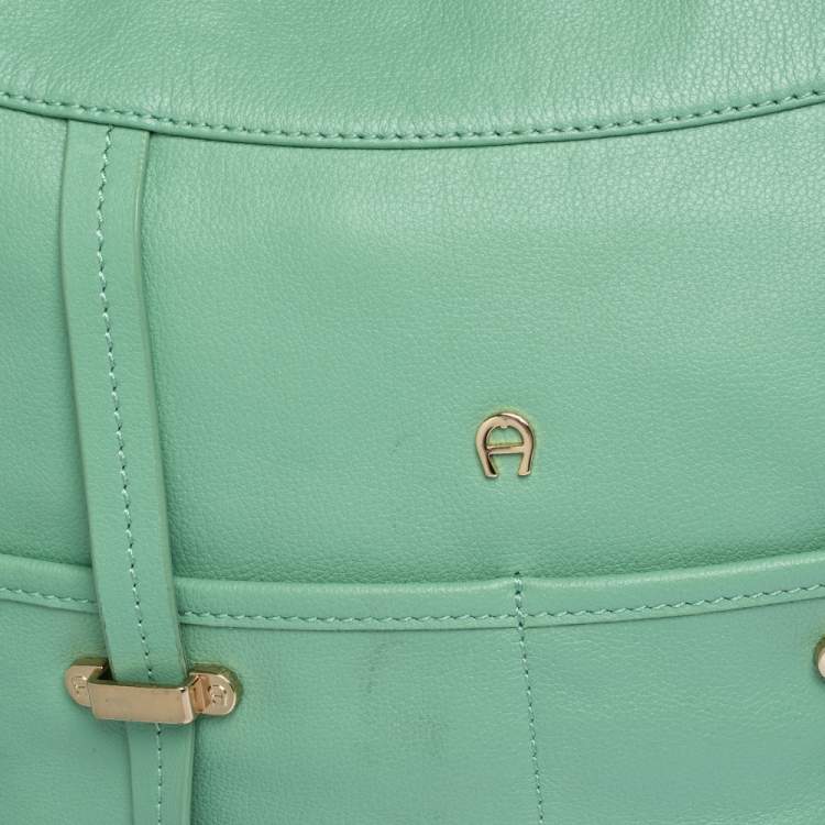 Pre Owned Aigner Green Leather Front Pocket Hobo