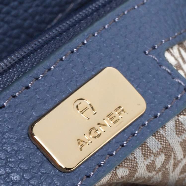 Pre Owned Aigner Blue Embossed Leather Genoveva Crossbody Bag