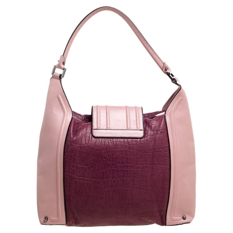 مملوكة مسبقًا Aigner Bicolor Leather Turnlock Flap Hobo