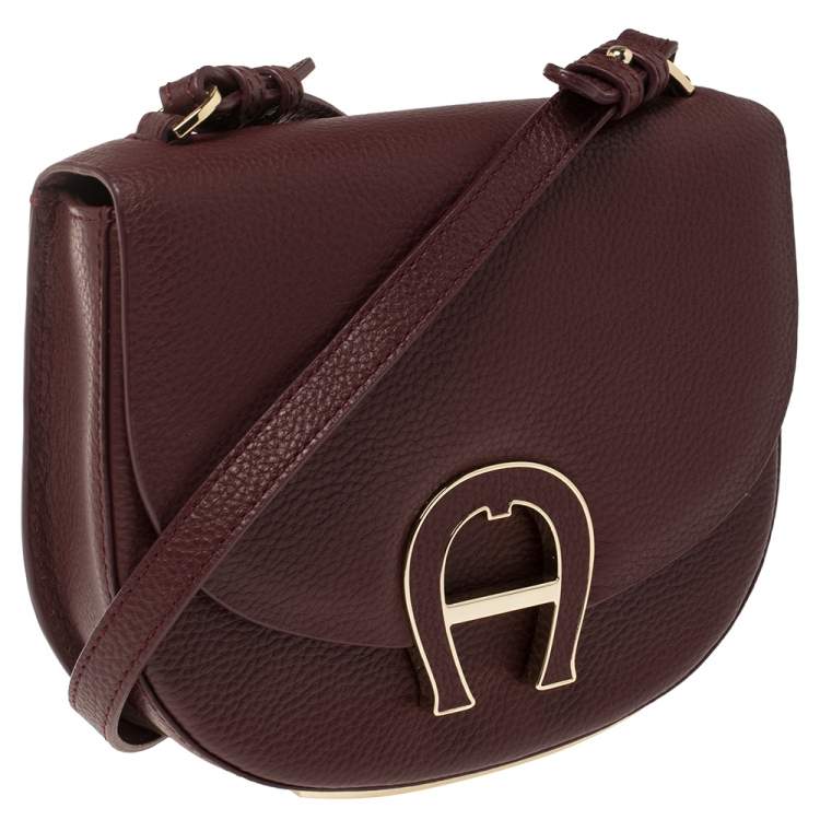 Pre Owned Aigner Burgundy Grained Leather Mini Pina Crossbody Bag