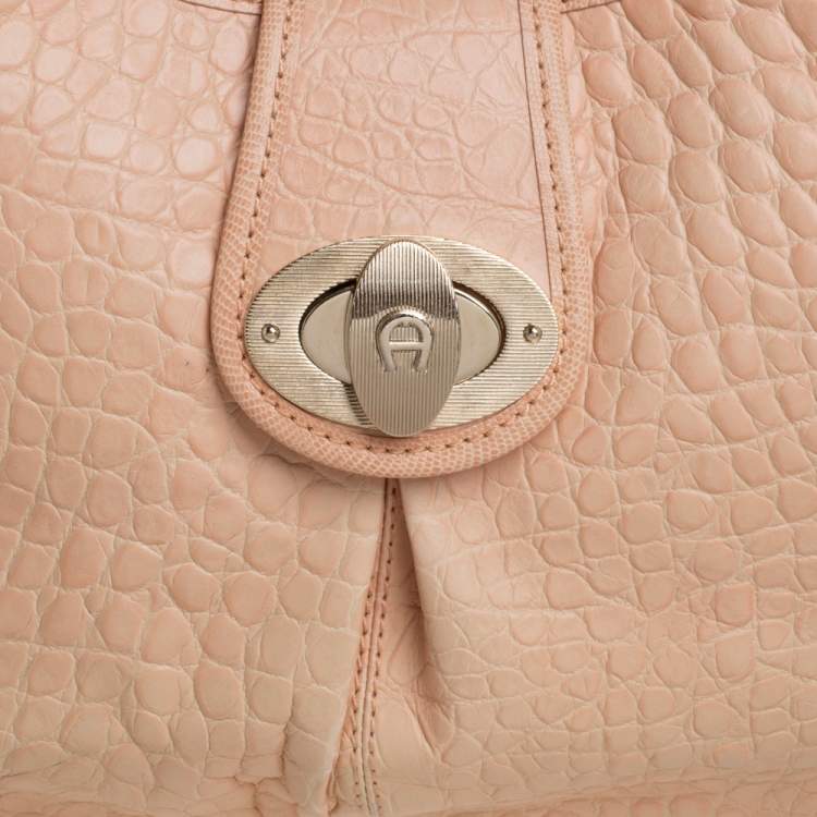 Pre Owned Aigner Peach Croc Embossed Leather Logo Turnlock Shoulder Bag