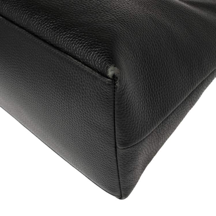 Pre Owned Aigner Black Leather Shoulder Bag